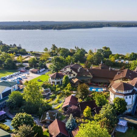 Wellnesshotel Seeschlößchen - Privat- Spa&Naturresort Senftenberg Exterior foto