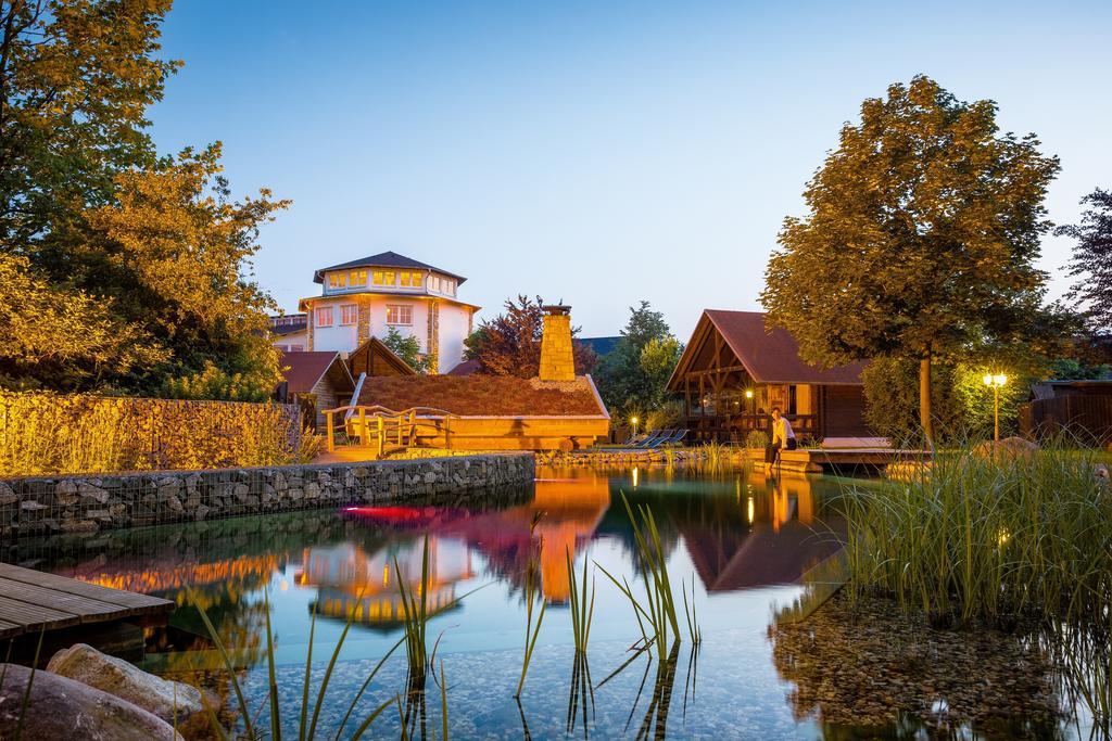 Wellnesshotel Seeschlößchen - Privat- Spa&Naturresort Senftenberg Exterior foto